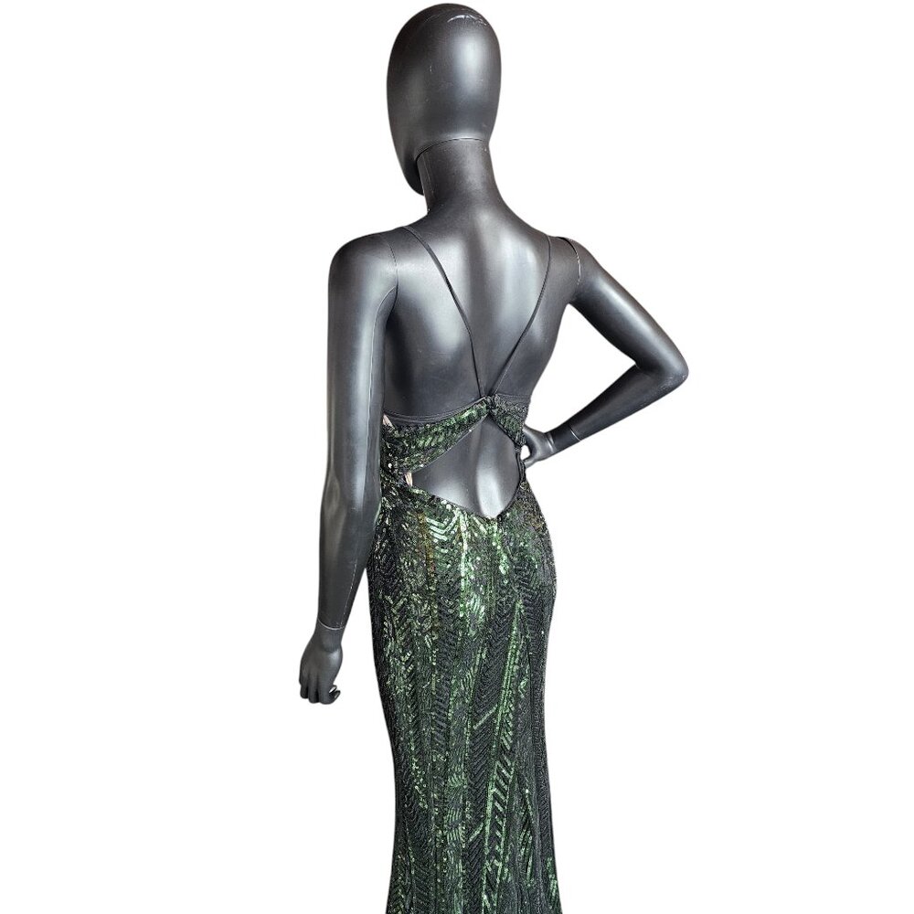 Art Deco Green Sequin Party/Prom Formal Gown - Faviana - Picture 9 of 13